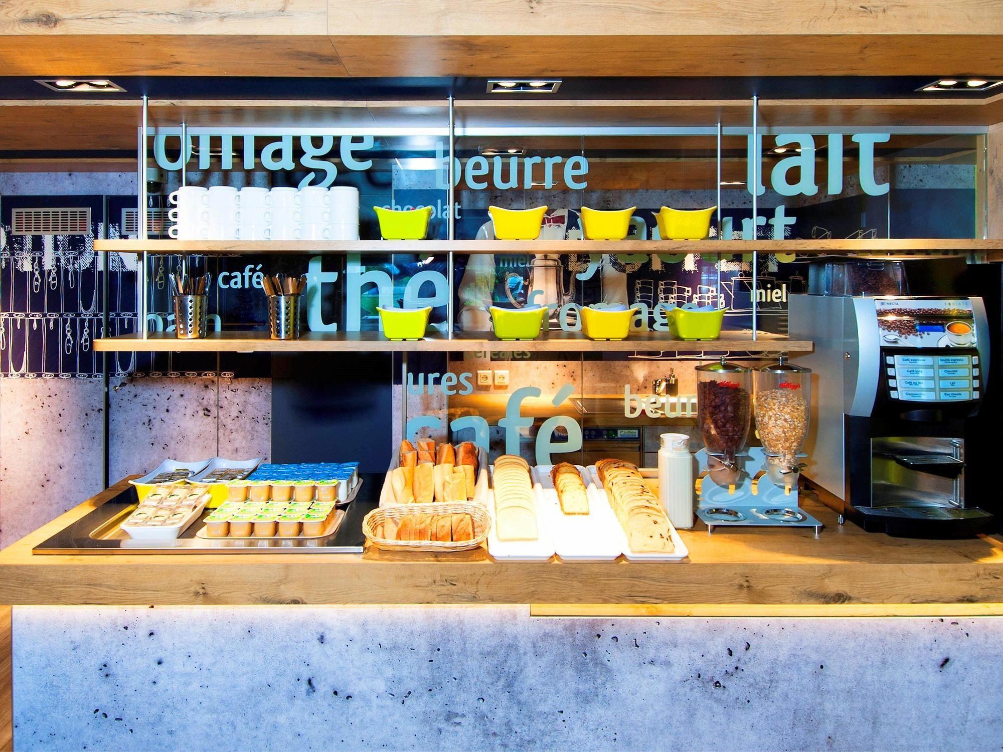 Ibis Budget Velizy Exteriér fotografie