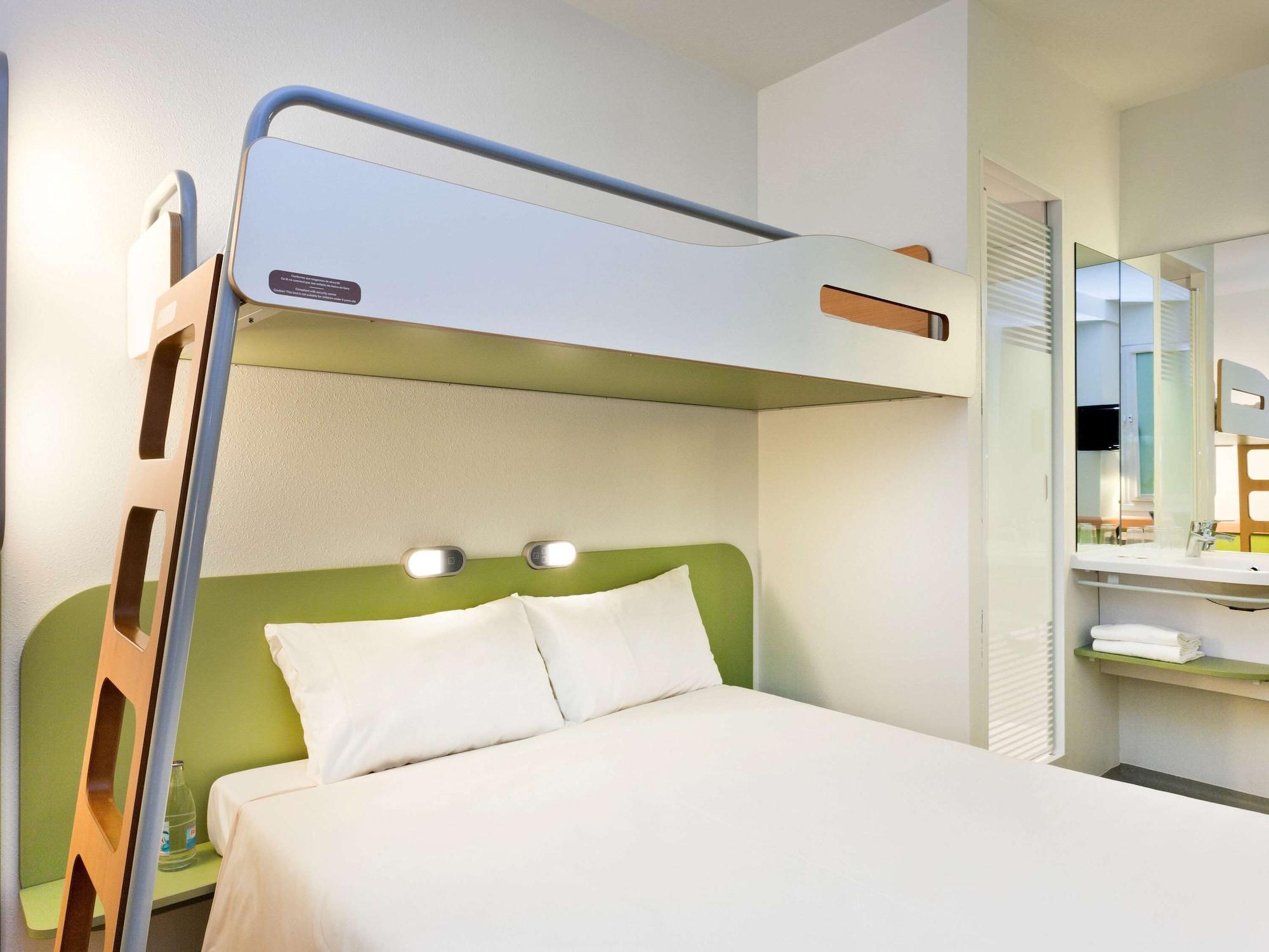 Ibis Budget Velizy Exteriér fotografie