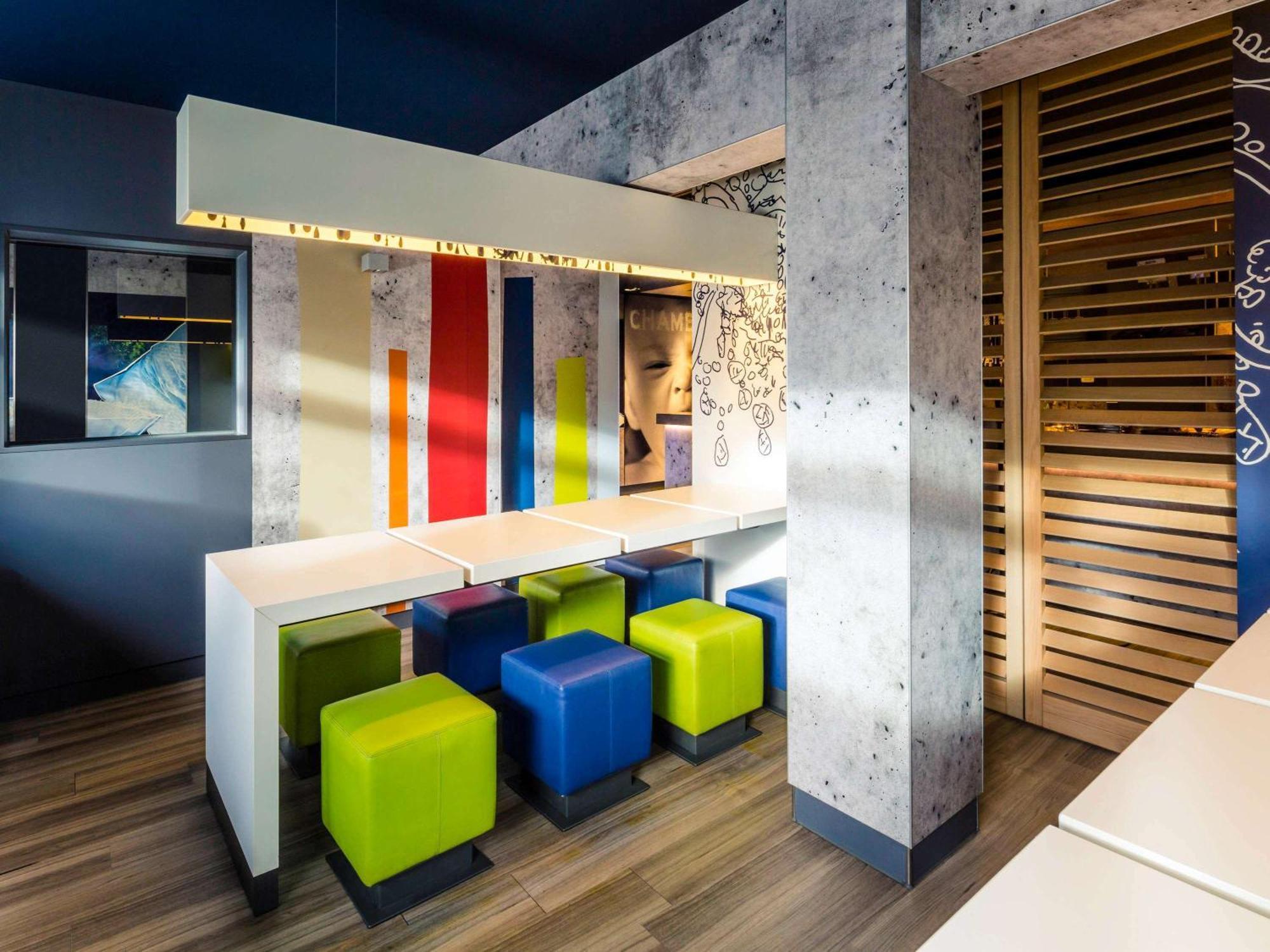 Ibis Budget Velizy Exteriér fotografie