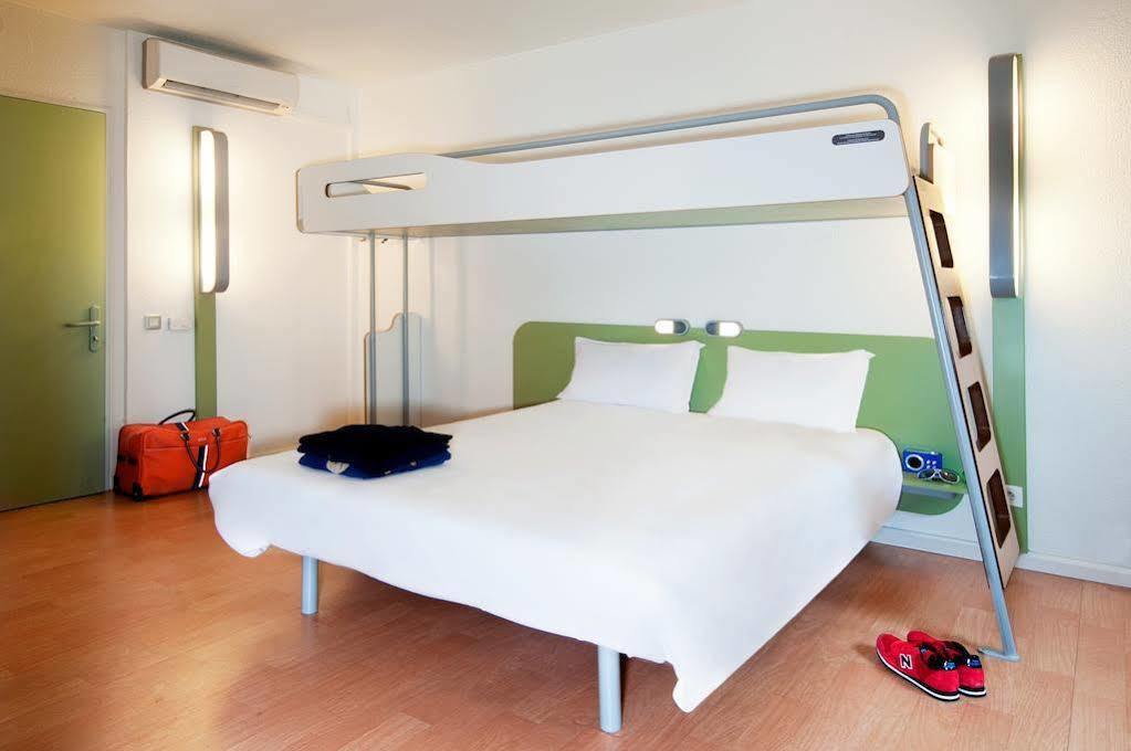 Ibis Budget Velizy Exteriér fotografie